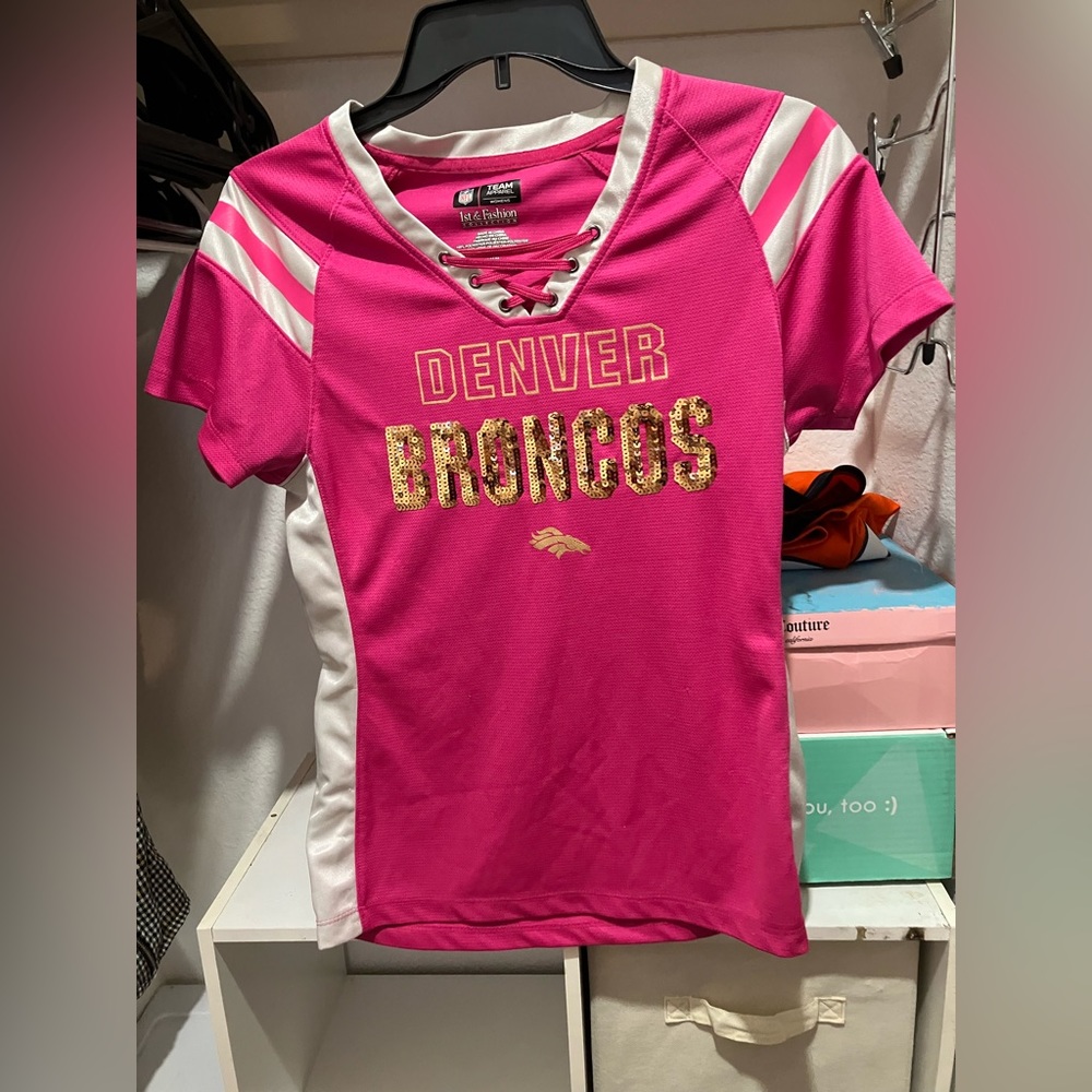 Pink Denver broncos jersey, size medium